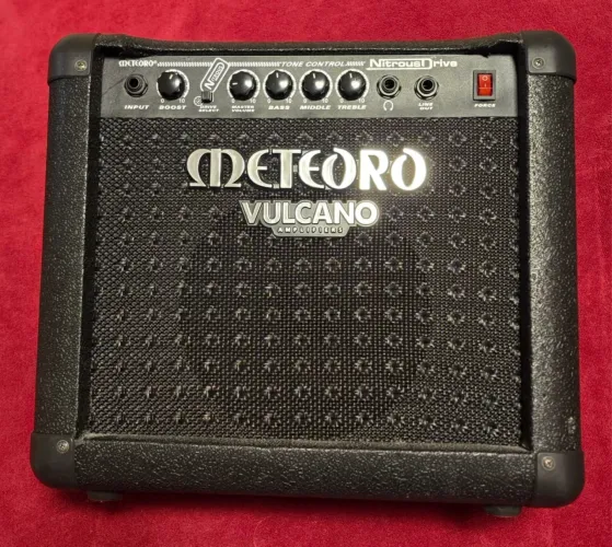 Amplificador Meteoro Nitrous Drive 15 15w Preto (Usado)