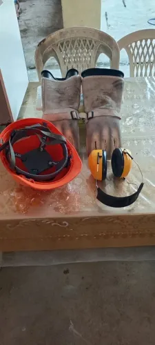 Luva de segurança eletricista
