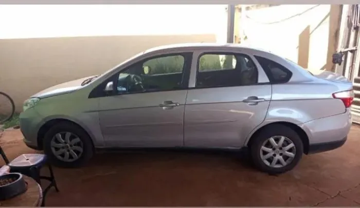 Fiat Grand Siena Attrac. 1.4 EVO F.flex 8V 2013