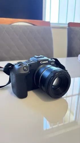 Canon rp + 50 mm 1.8