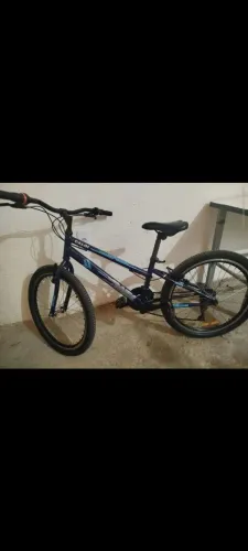 Bicicleta Caloi aro 24