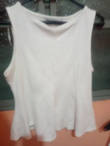 Camisa branca marca trendy tamanho M
