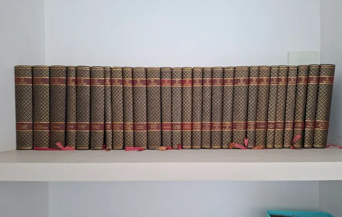 Coleção Completa Eça de Queiroz - 27 Volumes - Edição Monumental Comemorativa.
