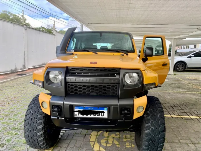 Troller T-4 4X4 3.2 20V TDI Cap. Rígida Diesel 2015
