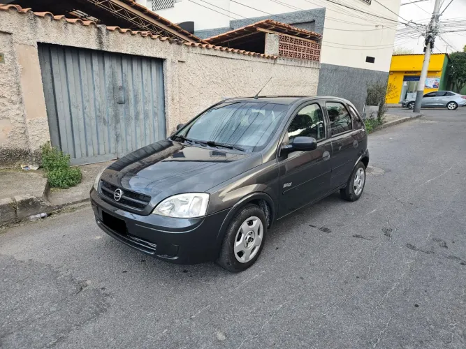 Chevrolet Corsa Hat. Maxx 1.8 MPFI 8V Flexpower 5P 2006