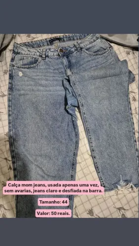 Vendo calças jeans, novas, tamanho 44, da riachuelo.