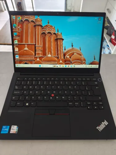 Notebook Lenovo ThinkPad i5 12 geração