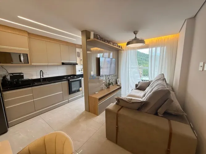 Apartamento à venda em Praia Grande no Bairro Canto do Forte com 2 Dormitórios