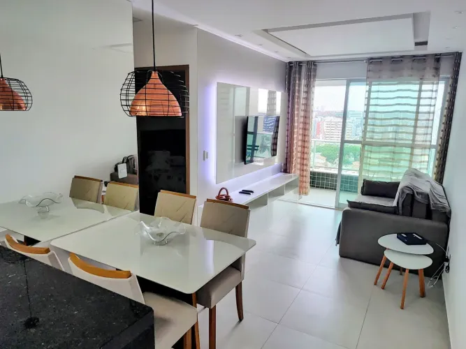 AP. QUARTO E SALA COM VARANDA NA JATIUCA