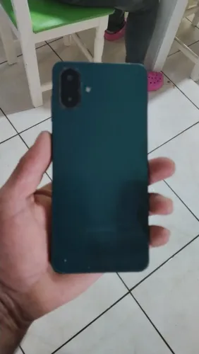 Vendo celular Galaxy A07 com a tela quebrada 8 meses de uso está na garantia 256gb.