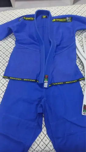 Kimono masculino A2 Impacto - usado 1x