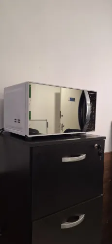 Micro-ondas espelhado