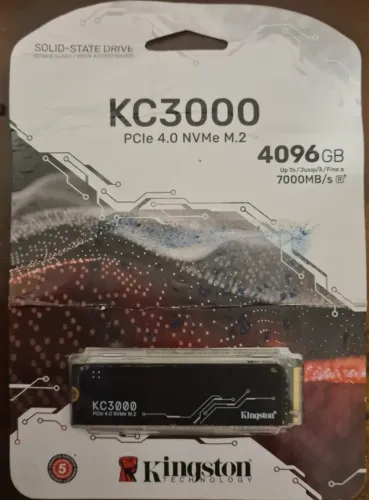 SSD Interno Kingston KC3000 4TB M.2 2280 NVMe PCIe 4.0 7000MB/s - Novo - Lacrado