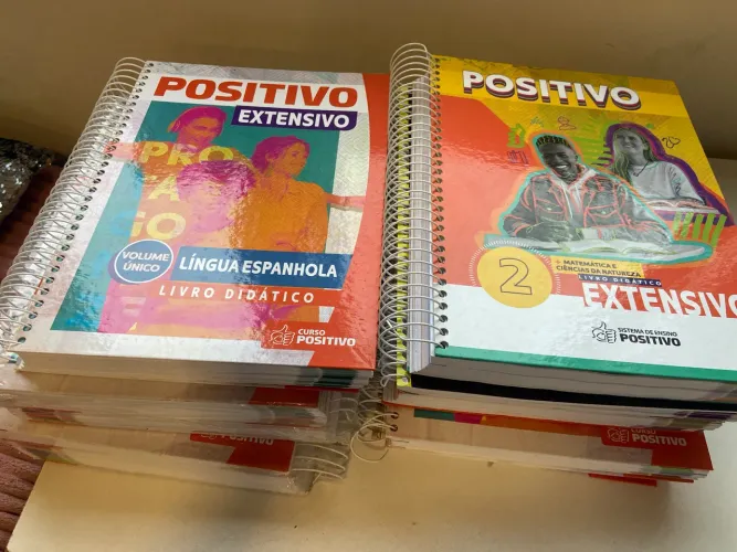 Apostilas Curso Extensivo pré vestibular Positivo