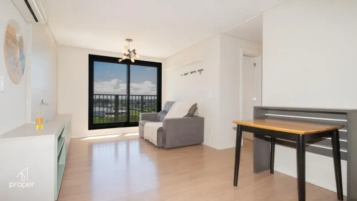 Apartamento com 2 dormitórios, 1 suíte à venda no Parque Una- Pelotas