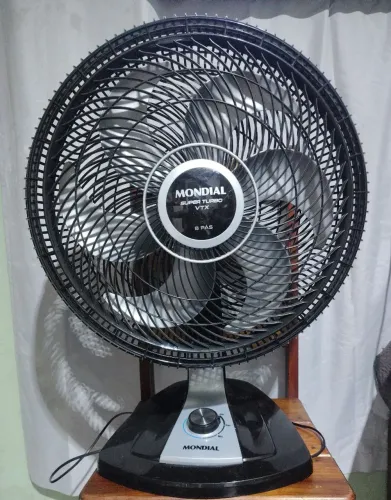 Ventilador mondial 40 cm turbo semi novo