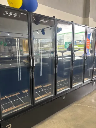 Geladeira extra frio 5 portas