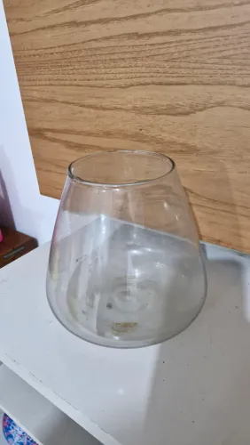Vaso decorativo de vidro altura 0,20cm x largura 0,20cm