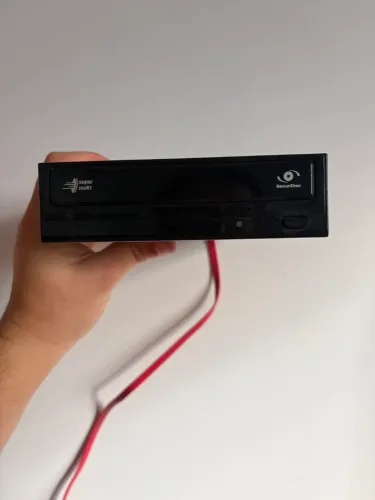 Leitor e Gravador de CD/DVD LG GH22NS40 SATA para PC