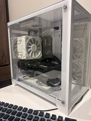 PC GAMER RYZEN 5 5500 + RX 7600 ? IMPECÁVEL!