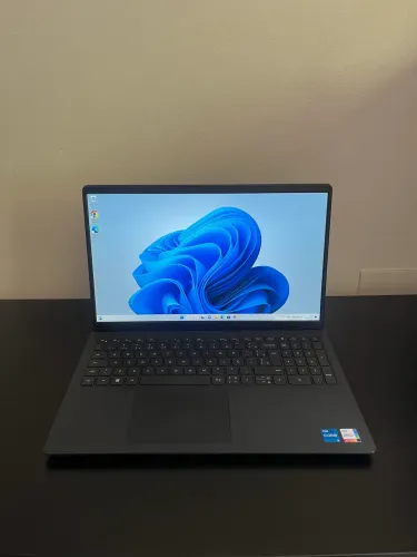 Dell Inspiron 15 3520 i5 12ª Gen