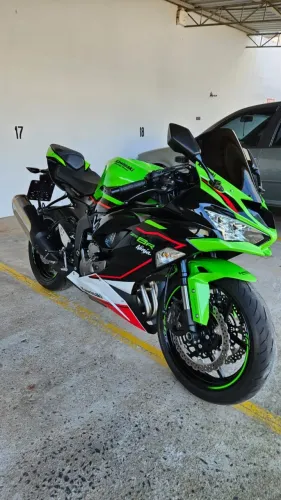 ZX6r 2022 impecável