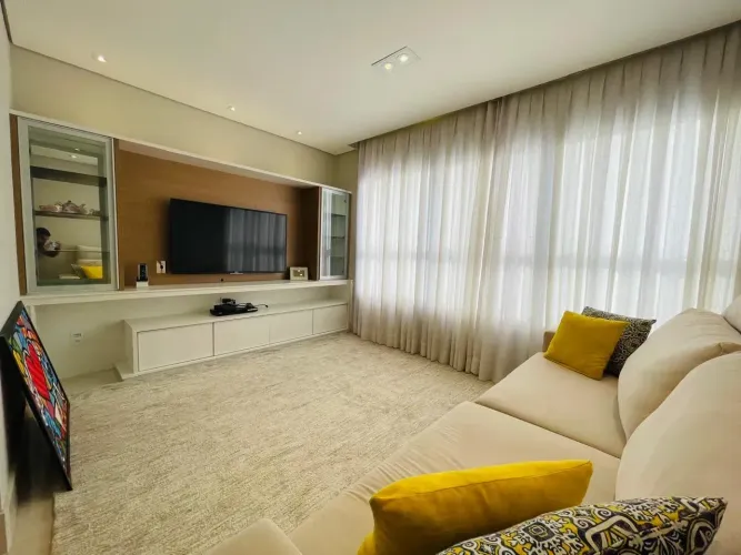 Apartamento mobiliado para alugar no Cambui, Campinas/SP.