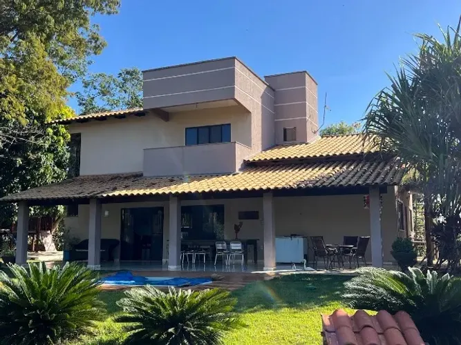 Chácara Condomínio Vale das Cachoeiras, Sobrado 3Q, Piscina, Jardinagem, Aragoiânia