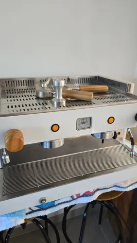 Máquina café espresso - 2 grupos manual 9bars