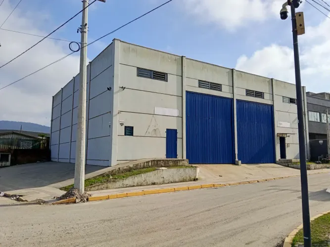 Galpão Comercial