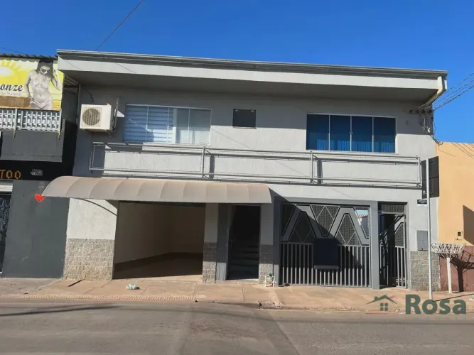 Sobrado comercial e residencial para venda, 3 quartos, Parque Cuiabá, Cuiabá