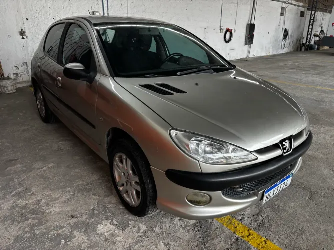 Peugeot 206 Allure 1.6 Flex 16V 5P 2008