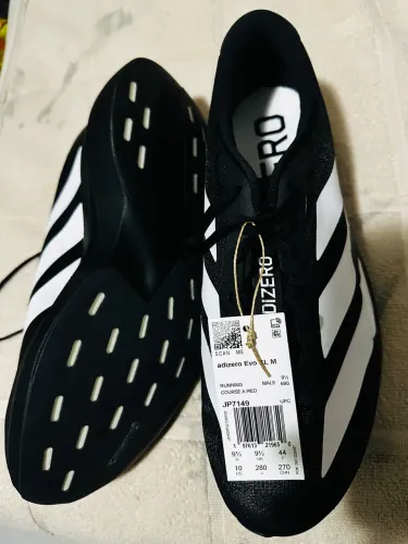 Adidas ADIZERO EVO SL