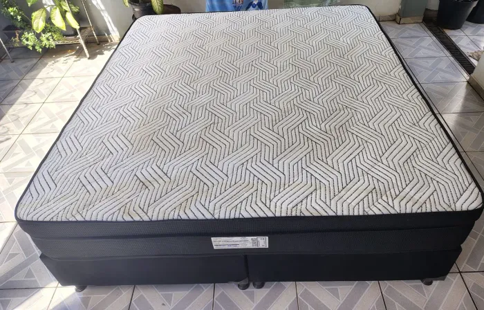 Cama box king size casal