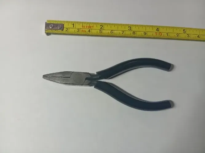 Alicate bico chato USA 4'' UTICA