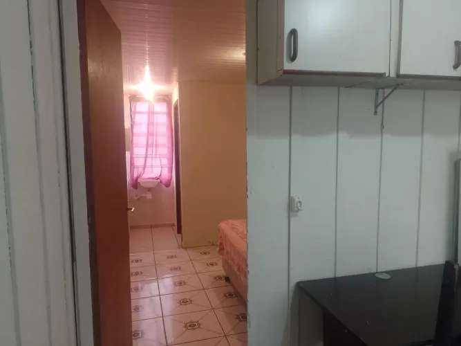 Aluga-se Kit-Net