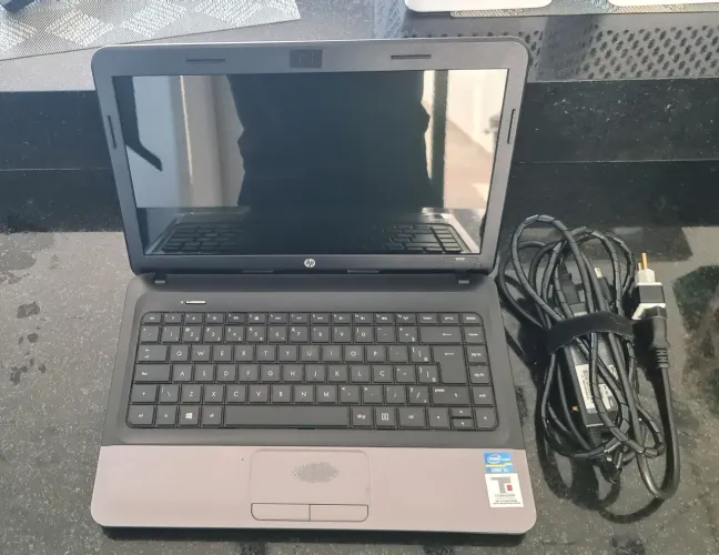 Notebook HP Intel i5 + 8GB RAM + 256GB SSD + bateria nova + carregador