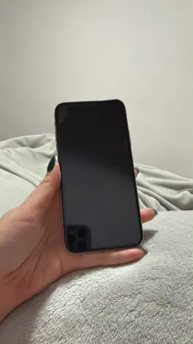 iPhone Xs 