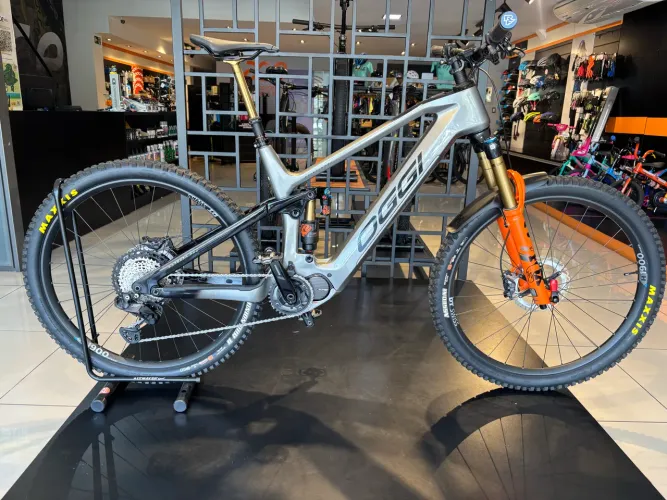 Potenza Pro 2025 XT - Tamanho L (70km)