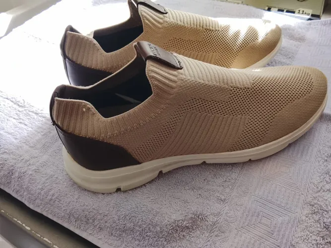 Tênis marca doctor shoes