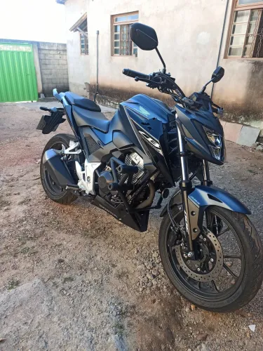 HONDA CB 300F TWISTER ABS 2025 - AZUL FOSCO (IMPECÁVEL / EXCLUSIVA)