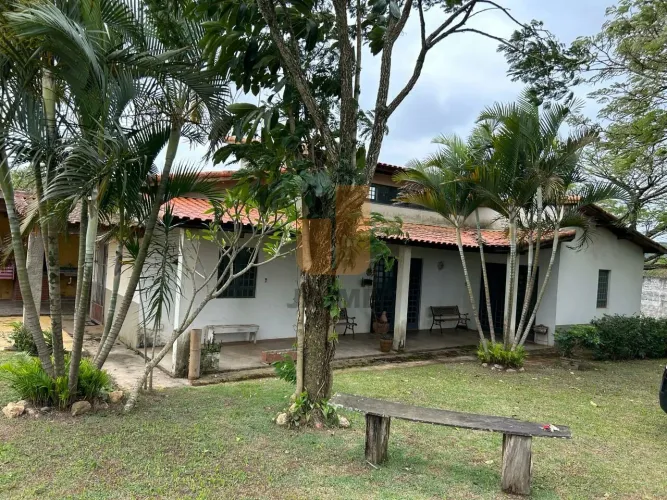 Rural 2 dorms na Rua Joao Rosa, Centro