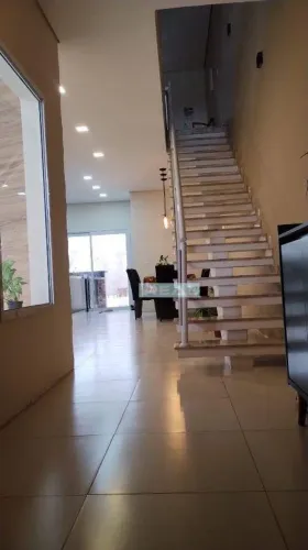 Lindo sobrado com 3 dorm. 1 suíte à venda, 221 m² por R$ 995.000 - Residencial Parque da F