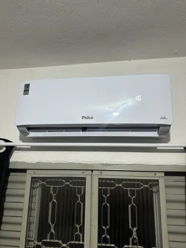 Ar-condicionado Philco 9000 BTUs 2 dias de uso