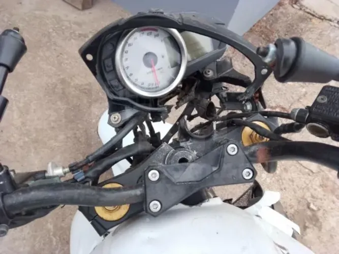 MOTO KAWASAKI Z 750 2010/2010