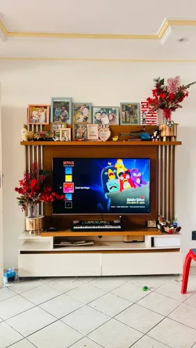 Vendo televisão e hacker Tv