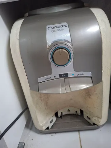 Gela agua