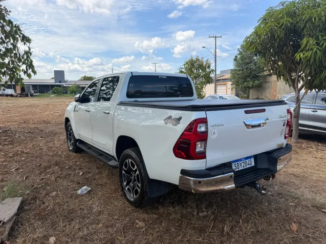 Toyota Hilux CD SRX 4X4 2.8 TDI 16V Diesel Aut. 2022