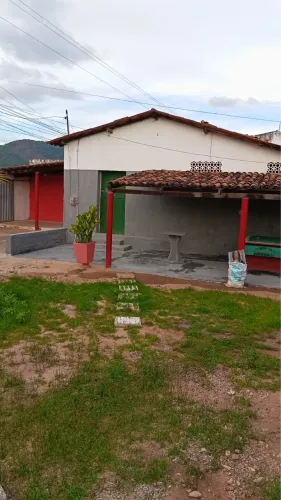 Vende-se casa