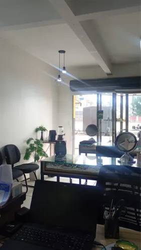 Vendo ótica completa na rua principal do CIC